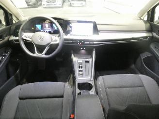 Volkswagen Golf 2.0D VARIANT LIFE picture 15