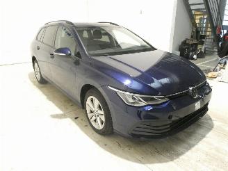 Volkswagen Golf 2.0D VARIANT LIFE picture 12