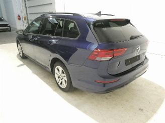 Volkswagen Golf 2.0D VARIANT LIFE picture 6