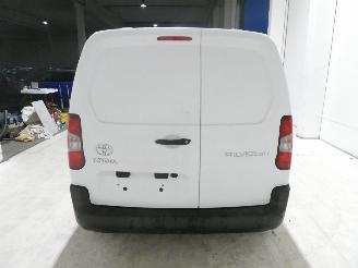 Toyota ProAce 1.5D CITY picture 9