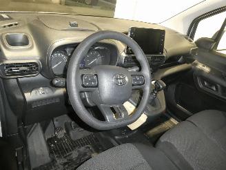 Toyota ProAce 1.5D CITY picture 14