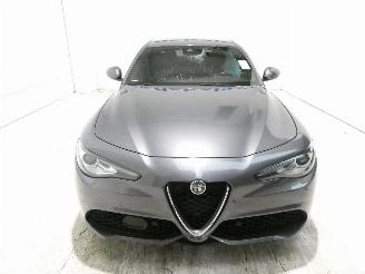 Alfa Romeo Giulia 2.2D  SUPER picture 2
