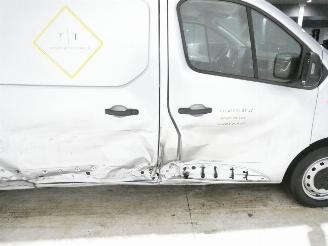 Renault Trafic 2.0D II BUSINESS picture 9