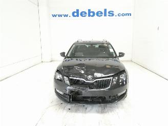 Unfallwagen Skoda Octavia AMBITION 2019/4