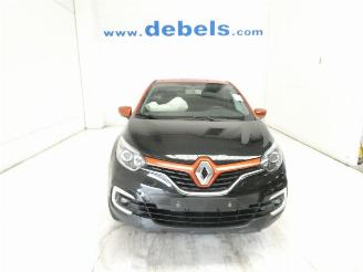 damaged passenger cars Renault Captur ZEN 2019/5