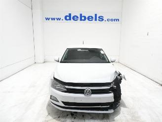 damaged passenger cars Volkswagen Polo TRENDLINE 2018/3
