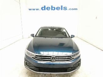 uszkodzony samochody osobowe Volkswagen Passat GTE 2021/6