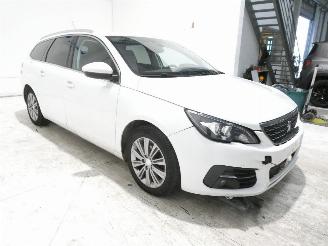 Peugeot 308 1.5D ALLURE PAC picture 18