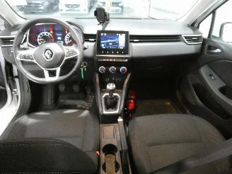 Renault Clio V CORPORATE EDI picture 18