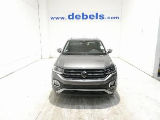 damaged passenger cars Volkswagen T-Cross STYLE 2020/12