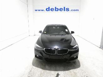 damaged passenger cars BMW 3-serie 2.0D D 2019/3