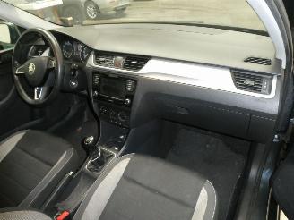 Skoda Rapid AMBITION picture 13