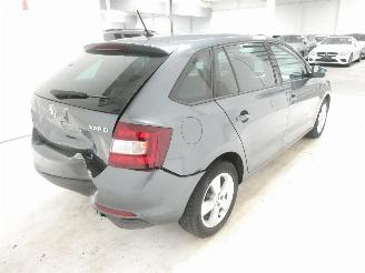 Skoda Rapid AMBITION picture 9