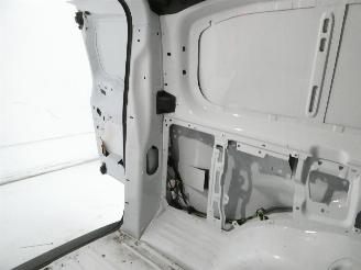 Peugeot Expert 2.0D  IV PREMIUM picture 8