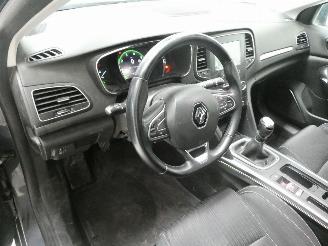 Renault Mégane IV GRANDTOUR picture 18