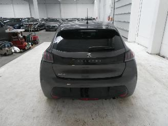 Peugeot 208 ALLURE PURE TECH 1.2 picture 11