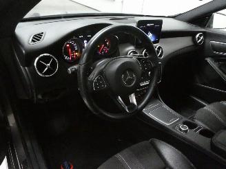 Mercedes Cla-klasse 200 D picture 21