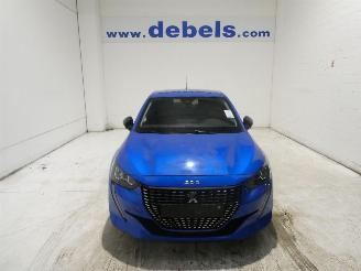 Schadeauto Peugeot 208 II ALLURE 2023/4