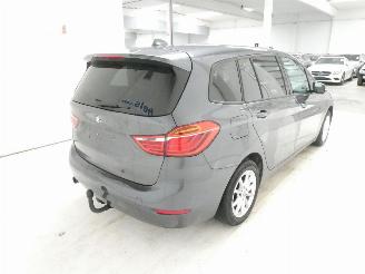 BMW 2-serie 218I picture 10