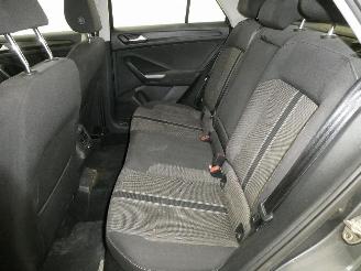 Volkswagen T-Roc 1.0 TSI picture 19
