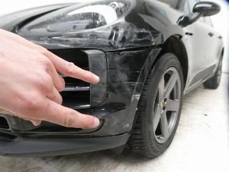 Porsche Macan S picture 6