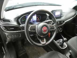 Fiat Tipo 1.0 picture 22