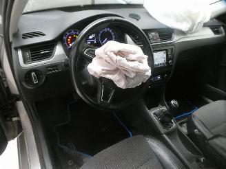 Skoda Rapid AMBITION picture 24