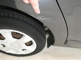 Dacia Sandero 1.1 picture 14