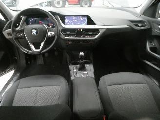 BMW 1-serie HATCH 1.5D picture 21