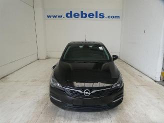 Damaged car Opel Astra 1.5D EDITION 2021/2