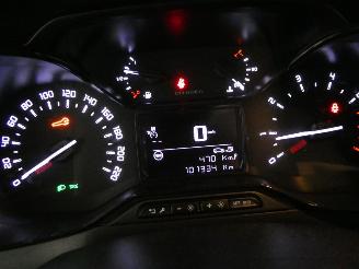 Citroën C3 1.2 picture 12