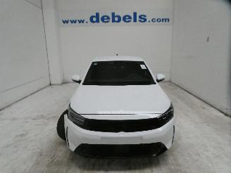 Voiture accidenté Opel Corsa  2024/4