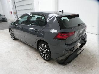 Volkswagen Golf LIFE picture 4