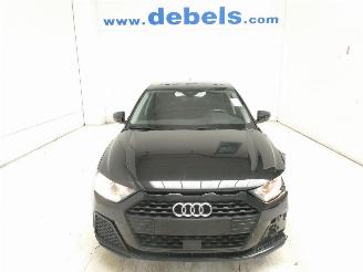 Vaurioauto  passenger cars Audi A1 SPORTBACK 2019/8