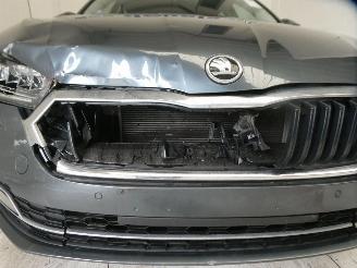 Skoda Octavia AMBITION picture 3