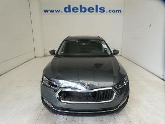 uszkodzony samochody osobowe Skoda Octavia AMBITION 2021/3