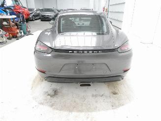 Porsche 718 Cayman CAYMAN picture 6