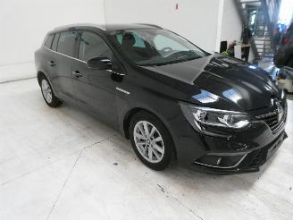 Renault Mégane IV GRANDTOUR picture 10
