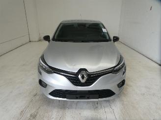 Renault Clio  picture 2