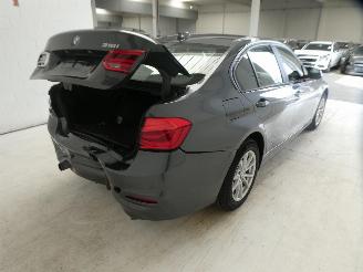 BMW 3-serie  picture 9