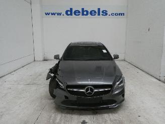 damaged passenger cars Mercedes Cla-klasse 200 D 2019/3