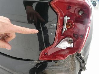 Kia Picanto  picture 11