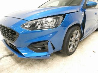 Ford Focus ST-LINE picture 6