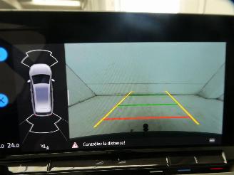 Volkswagen Golf 2.0D VARIANT LIFE picture 22