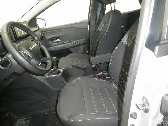 Dacia Sandero  picture 18