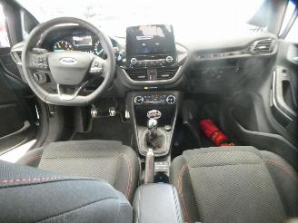 Ford Fiesta ST-LINE picture 18