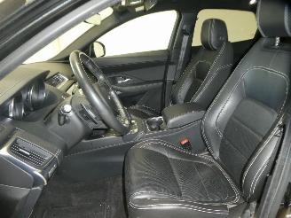 Jaguar E-Pace 2.0D S picture 19