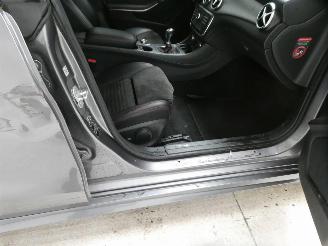 Mercedes Cla-klasse 2.2D 200 CDI/ 200 picture 12