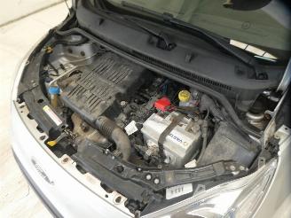 Ford Ka TITANIUM picture 25
