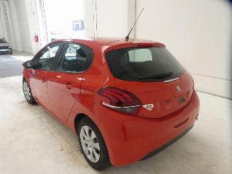 Peugeot 208 LIKE picture 8